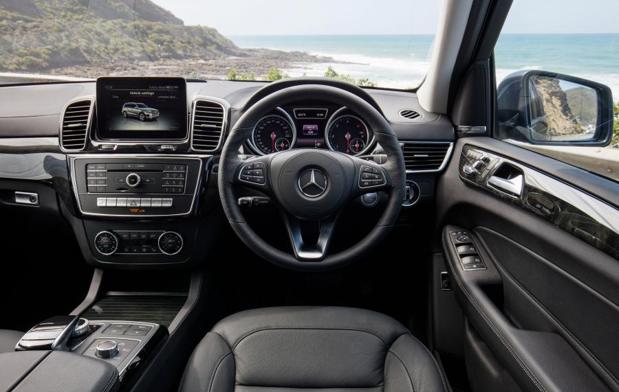 Торпедо Mercedes-Benz GLS350 d 4Matic 2016 года  (AU) (фото 29 из 30)